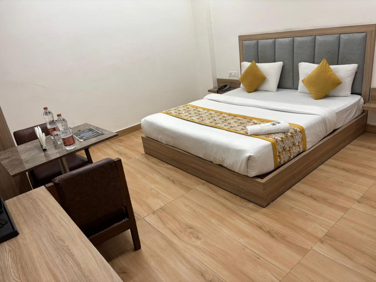 The Royal Metropolitan Igi Airport Delhi 4*